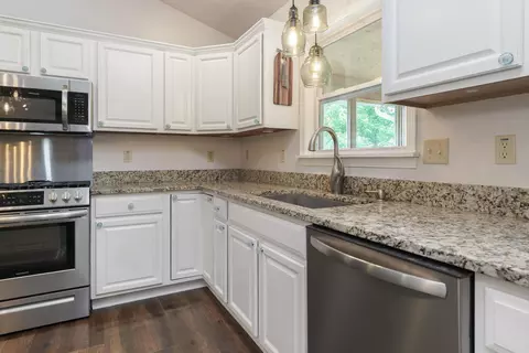 60 E Pawnee Dr, Powell, OH 43065 photo 17