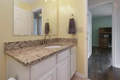 60 E Pawnee Dr, Powell, OH 43065 photo 27
