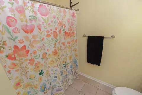 60 E Pawnee Dr, Powell, OH 43065 photo 28