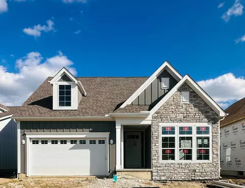 9000 Coe Dr, Plain City, OH 43064