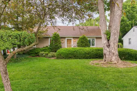 2546 Bristol Rd, Columbus, OH 43221