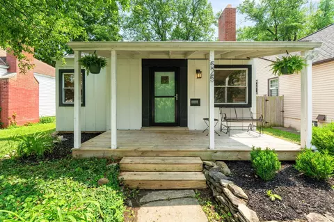 525 E Como Ave, Columbus, OH 43202 photo 2