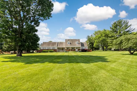 10041 Slough Rd, Canal Winchester, OH 43110