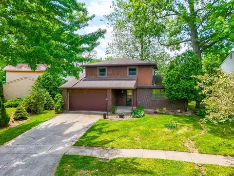 1773 Nestling Dr, Columbus, OH 43229