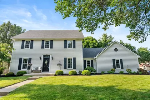 260 Ridge Side Dr, Powell, OH 43065