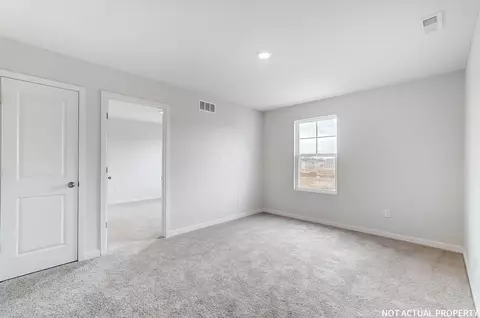 577 Eastman Ave, Lithopolis, OH 43136 photo 11