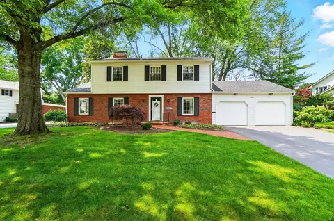 4295 Stratton Rd, Columbus, OH 43220