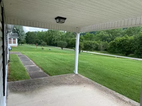 10830 Voris Rd, Logan, OH 43138 photo 8