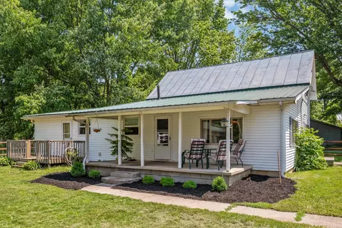 247 3rd St, La Rue, OH 43332 photo 2