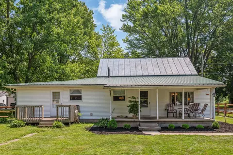 247 3rd St, La Rue, OH 43332 photo 3