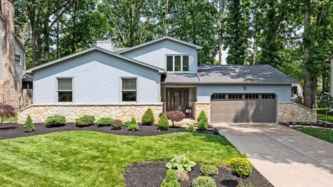 42 N Hempstead Rd, Westerville, OH 43081