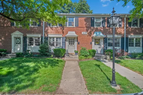 1809 Northwest Ct #C, Columbus, OH 43212