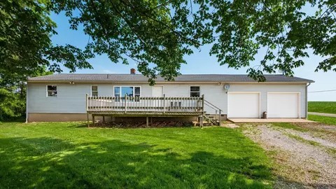 10625 Ridenour Rd NW, Thornville, OH 43076