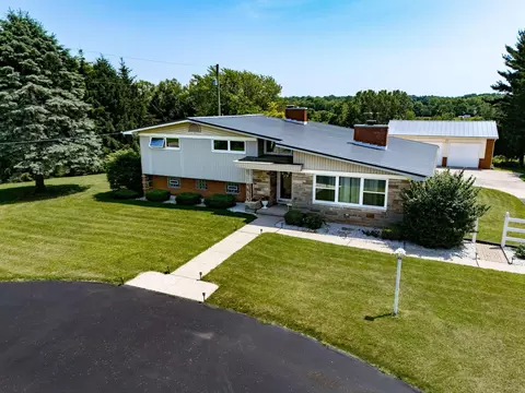3101 E Leffel Ln, Springfield, OH 45505