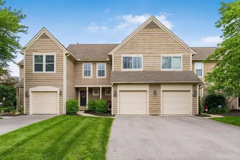 3381 Fishinger Mill Dr, Hilliard, OH 43026
