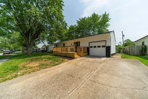 1874 Fleming Rd, Columbus, OH 43232 photo 2