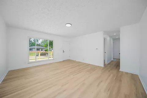 1874 Fleming Rd, Columbus, OH 43232 photo 7