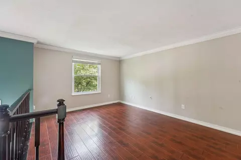 3840 Farm Brook Ln, Columbus, OH 43204 photo 3