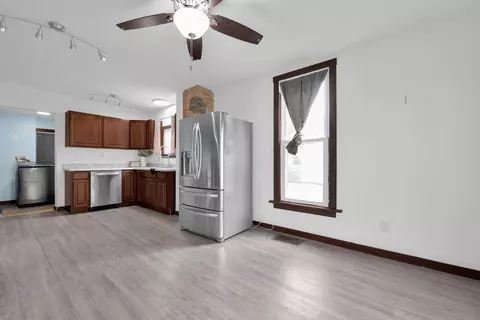 115 E Main St, Mount Sterling, OH 43143 photo 10