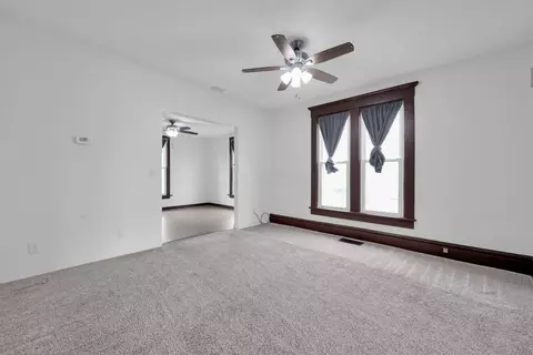 115 E Main St, Mount Sterling, OH 43143 photo 8