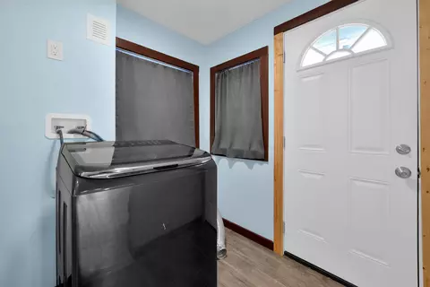 115 E Main St, Mount Sterling, OH 43143 photo 17