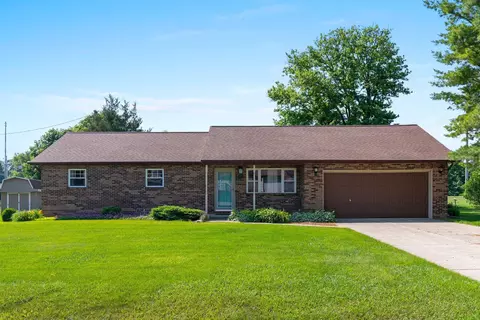 12475 Oak Dr, Orient, OH 43146
