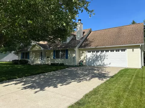 764 Towne Krier Ct, Newark, OH 43055