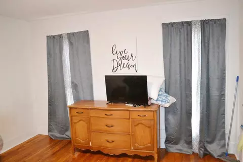 Bedroom - 36-38 E Cassilly St, Springfield, OH 45504 photo 16 of 22
