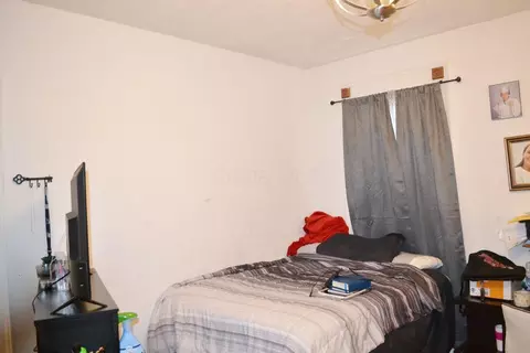 Bedroom - 36-38 E Cassilly St, Springfield, OH 45504 photo 12 of 22