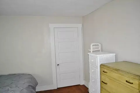 Bedroom - 36-38 E Cassilly St, Springfield, OH 45504 photo 6 of 22