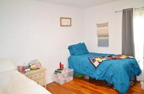 Bedroom - 36-38 E Cassilly St, Springfield, OH 45504 photo 18 of 22