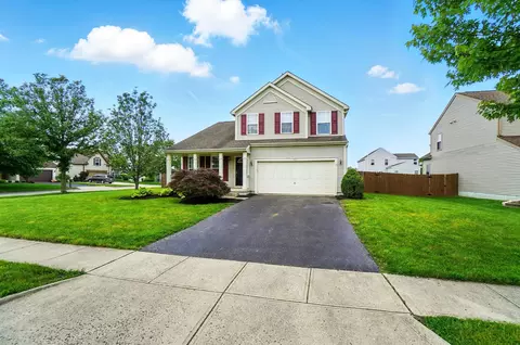 Exterior - 747 Range Dr, Galloway, OH 43119 photo 3 of 12