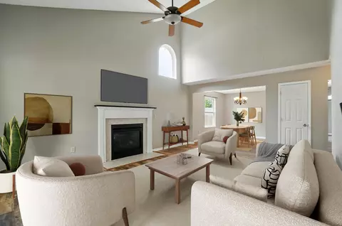 Living - 747 Range Dr, Galloway, OH 43119 photo 5 of 12