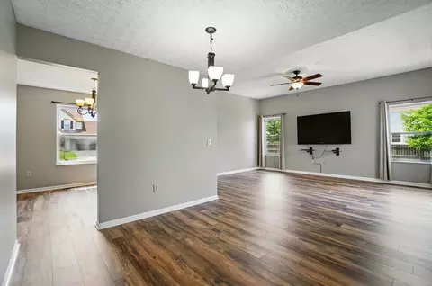 Living - 747 Range Dr, Galloway, OH 43119 photo 6 of 12