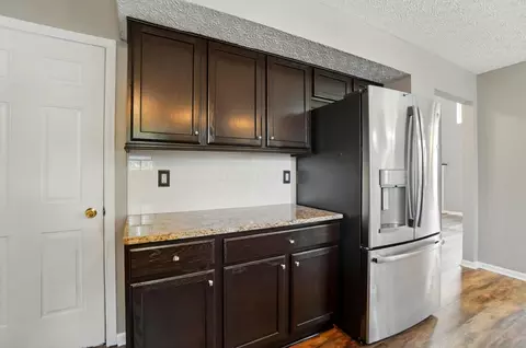 Kitchen - 747 Range Dr, Galloway, OH 43119 photo 4 of 7