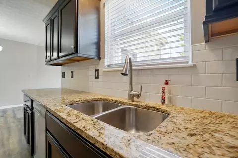 Kitchen - 747 Range Dr, Galloway, OH 43119 photo 7 of 7