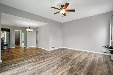 Living - 747 Range Dr, Galloway, OH 43119 photo 9 of 12