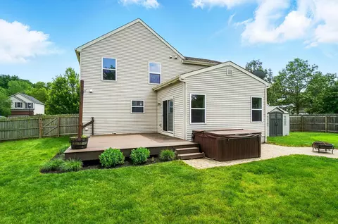 Exterior - 747 Range Dr, Galloway, OH 43119 photo 7 of 12