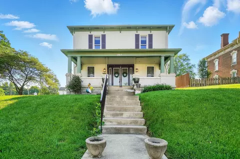 180 N Pearl St, Covington, OH 45318