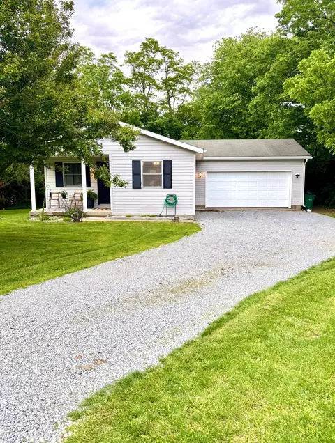 158 Kennedy Blvd, Leesburg, OH 45135