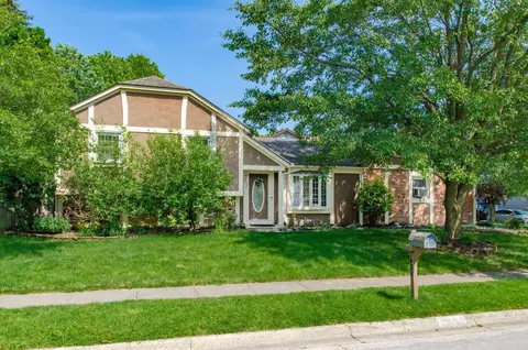 7484 Blue Fox Ln, Columbus, OH 43235
