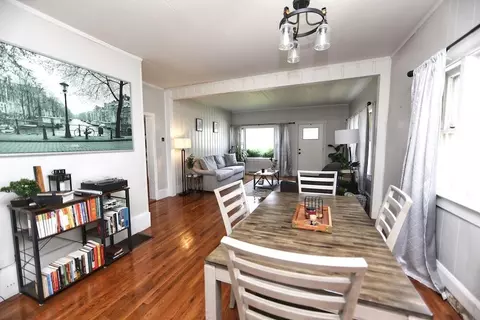 93 E 6th St, Fredericktown, OH 43019 photo 9