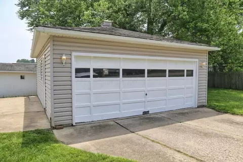 93 E 6th St, Fredericktown, OH 43019 photo 22