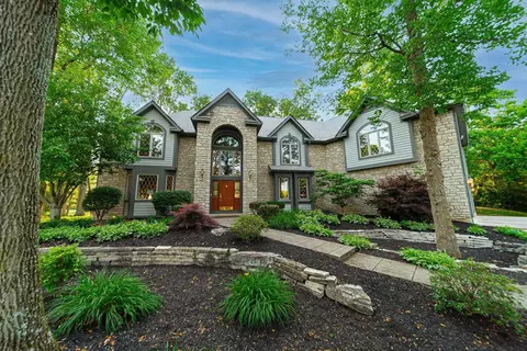 7325 Penneyroyal Pl, Dublin, OH 43017