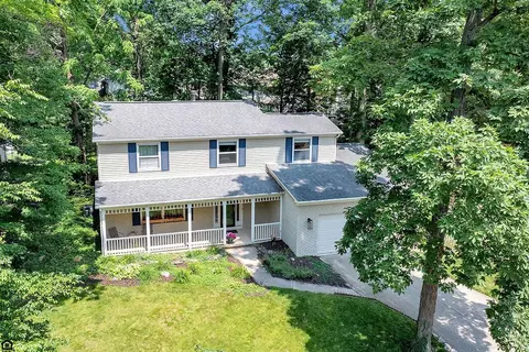 1212 Autumn Creek Cir, Westerville, OH 43081
