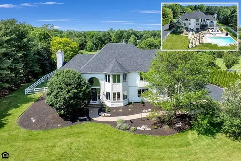 2570 Jewett Rd, Powell, OH 43065