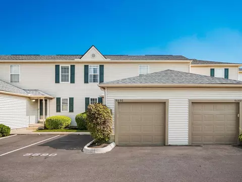 5690 Kilbury Ln #120D, Hilliard, OH 43026