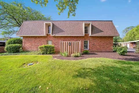 1551 Lafayette Dr #B, Columbus, OH 43220