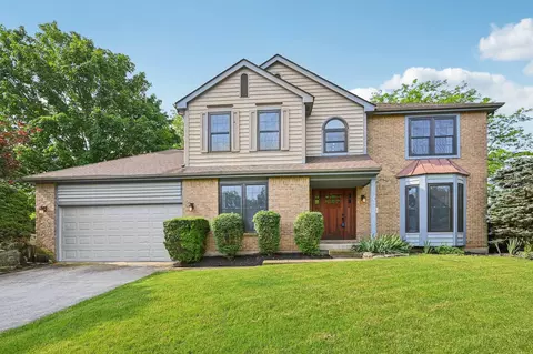 7591 Creekbend Dr, Pickerington, OH 43147