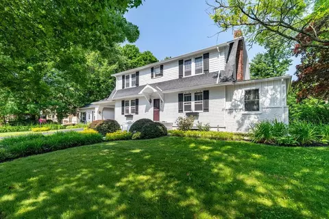 405 N Union St, Galion, OH 44833